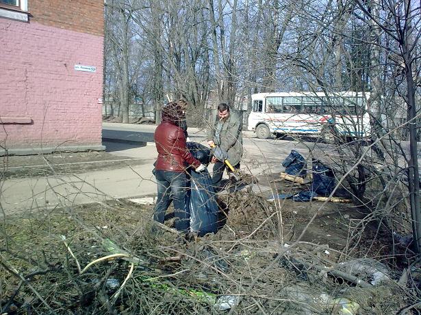 Родиченков на субботнике